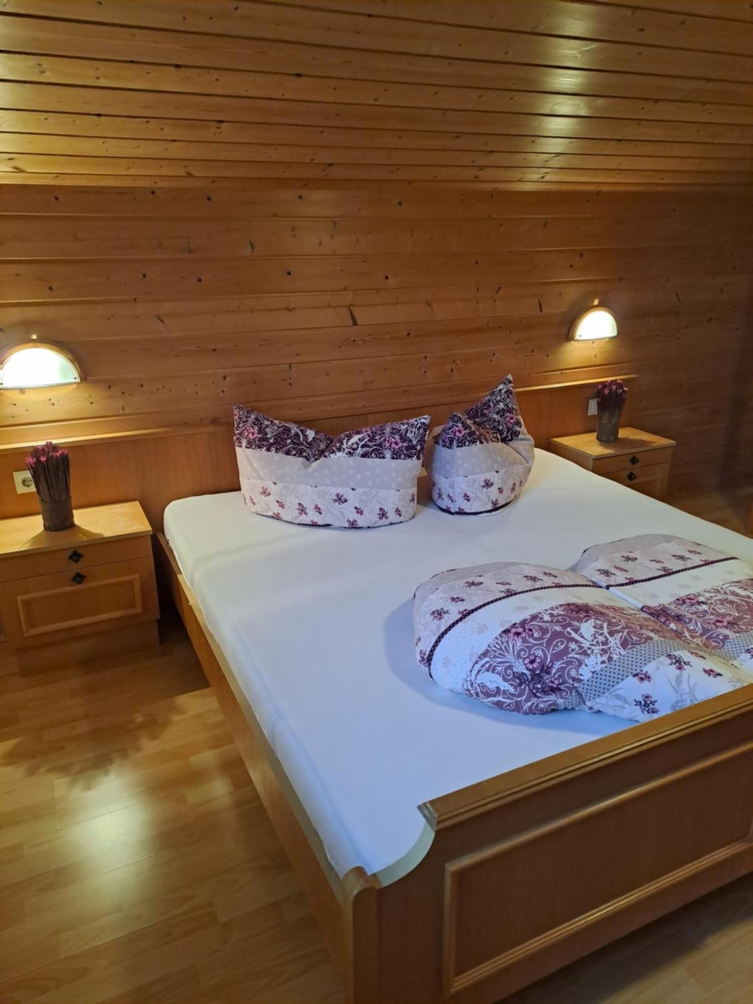 Ferienwohnung Nancy Jerzens Exteriör bild